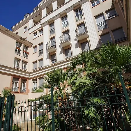 Appartement Castellane - 40 M2 Avec Balcon Et Parking