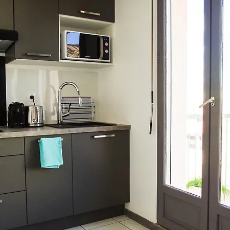 Castellane - 40 M2 Avec Balcon Et Parking Apartment